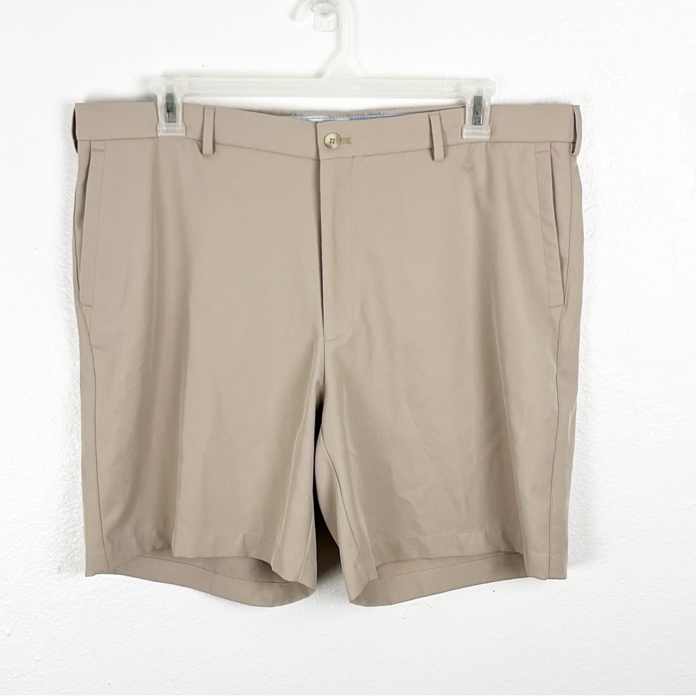 PETER MILLAR Beige Casual Shorts 40 Golf Preppy Casual Neutral Country Club